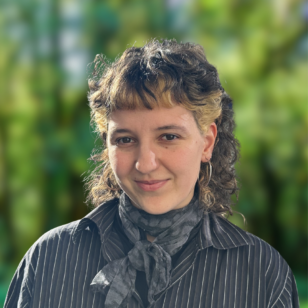 Alina Ingenito (sie/elle/lei)